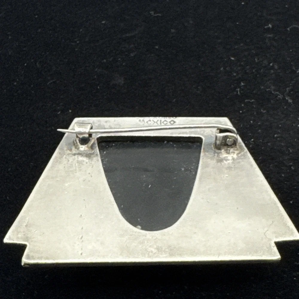 Fred Davis‎ Sterling Silver Obsidian Mask Brooch Mexico Vintage Modernist Pin